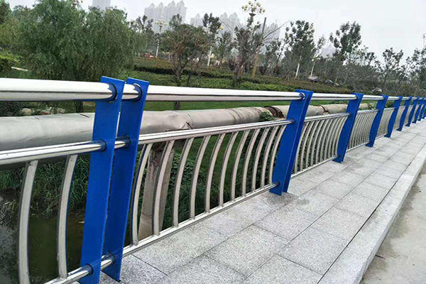 不锈钢栏杆
